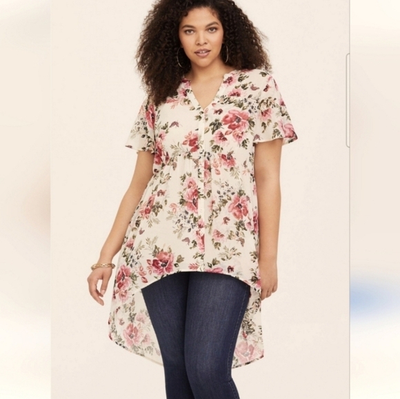 Torrid Lexie Floral V-Neck High-Low Tunic Top - Picture 1 of 6